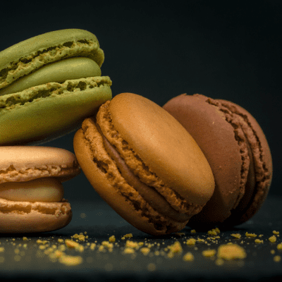 esc_html(Dark Chocolate Pumpkin and Chia Spice Macarons with Lisette LaFave)