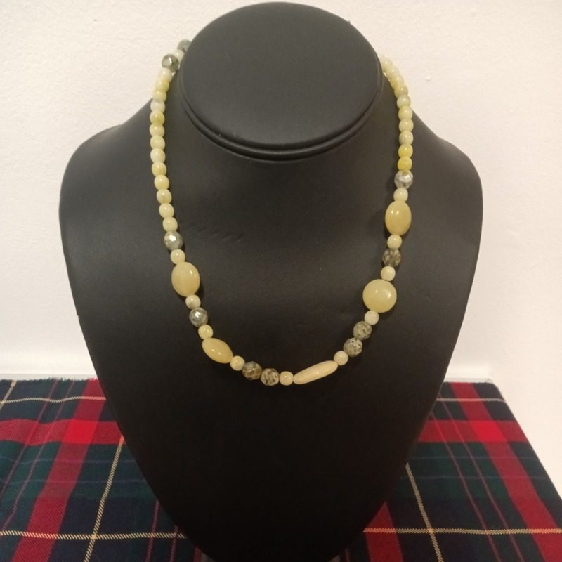 esc_html(Necklace Making with Diane Kribs-Mays)